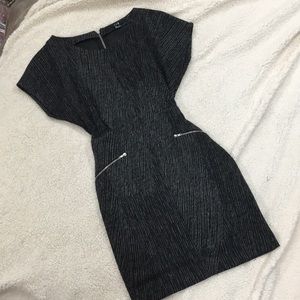 Forever 21 dress w/ zipper detail